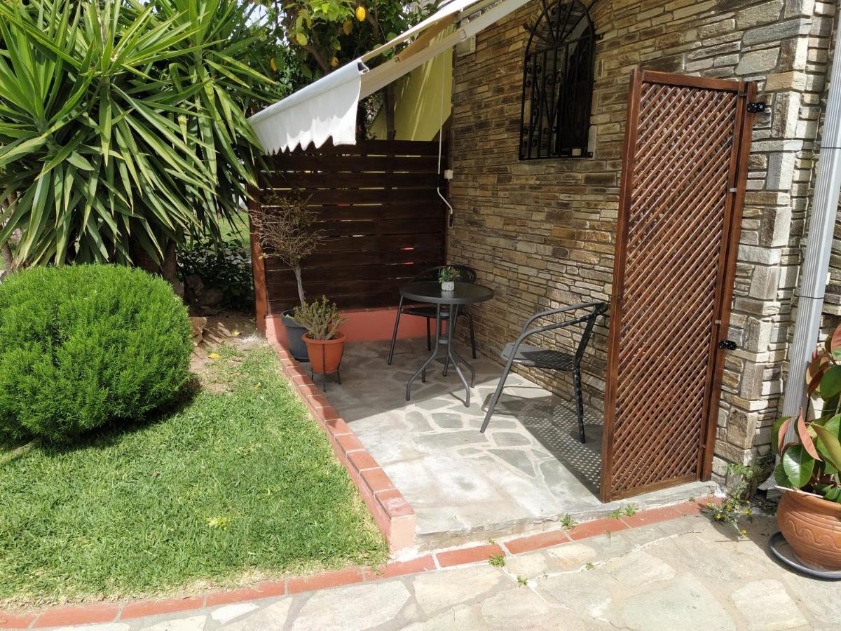Sundays Family House/Studio نيكيتي المظهر الخارجي الصورة
